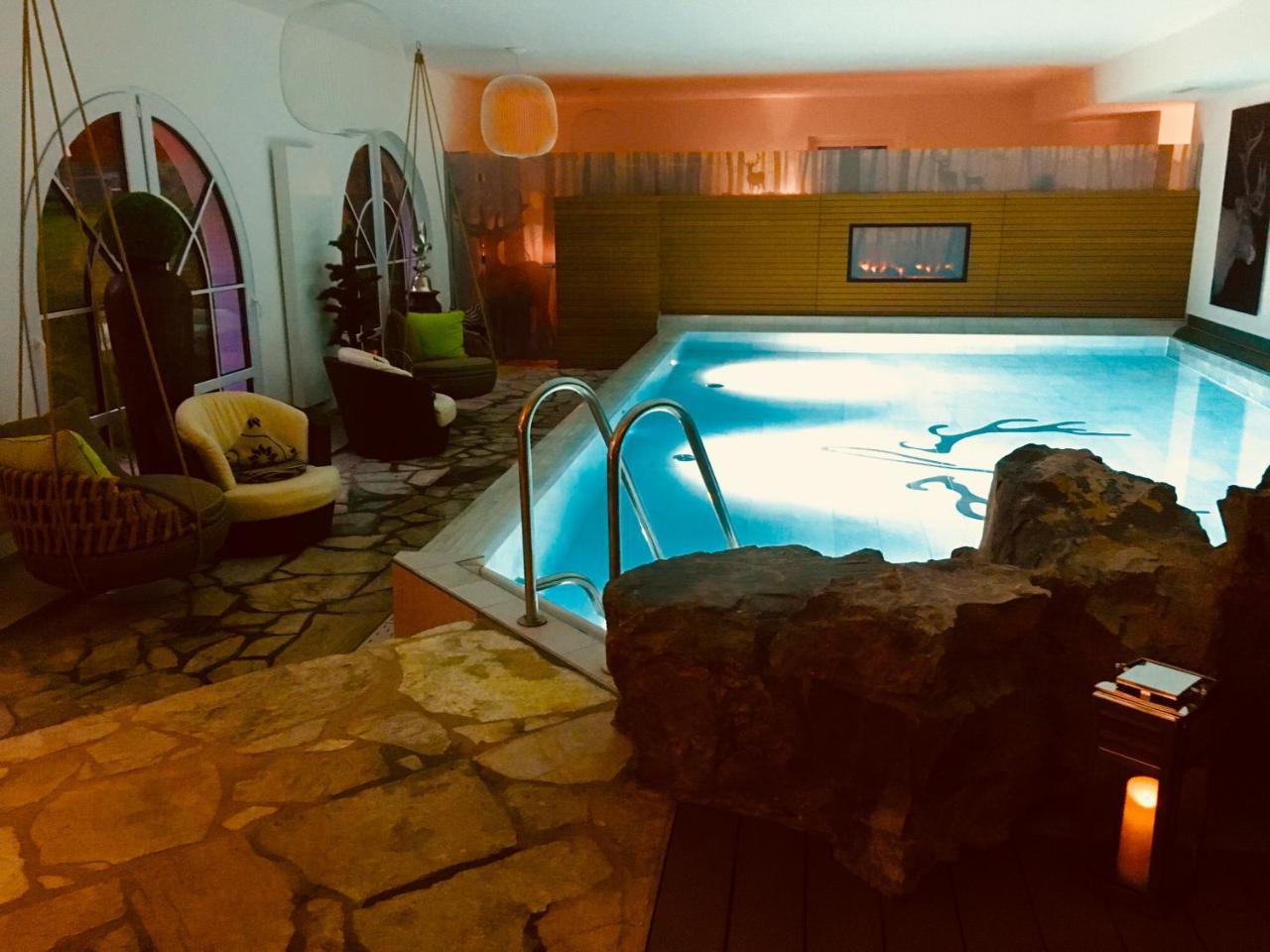 באד לאאספה Relais & Chateaux Jagdhof Glashuette מראה חיצוני תמונה